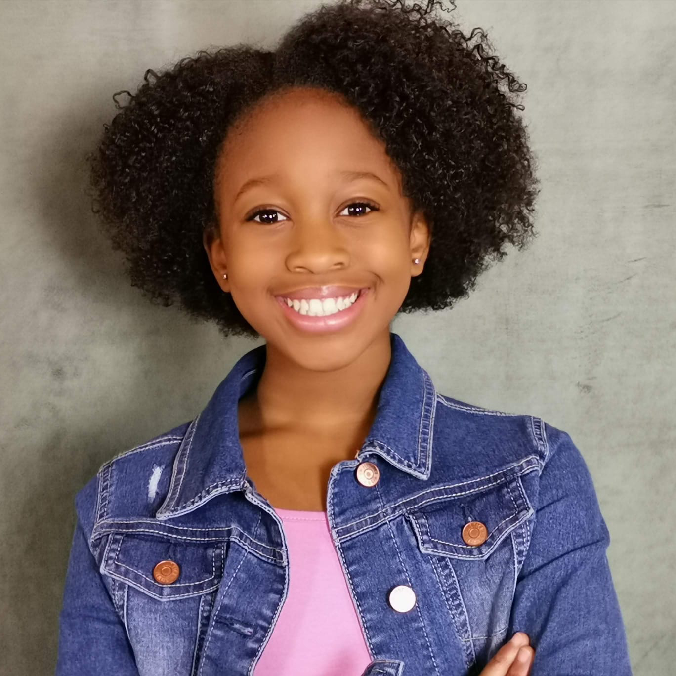 Ava Augustin headshot